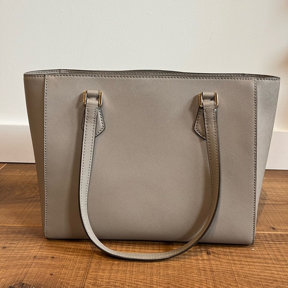 Tory Burch Mini Robinson Tote - Picture 2 of 10